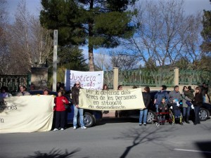Protesta en Ibi por los derechos de los dependientes