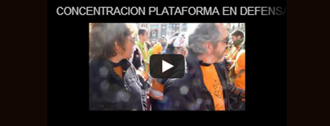 Concentración de la Plataforma en favor de la Ley de Dependencia 09-02-13