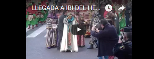 Llegada del Heraldo de sus Majestades los RR.MM. de Oriente a Ibi (04-01-2016)