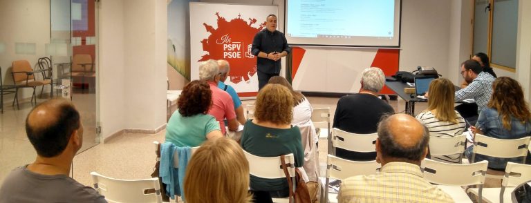 El PSOE de Ibi realiza la primera reunión con las asociaciones y colectivos de Ibi para asesorarles en el uso de la Sede Electrónica