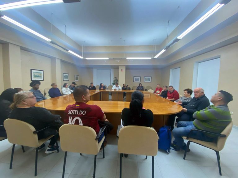 El Ayuntamiento de Ibi cede el uso de un espacio para la atención a las personas migrantes
